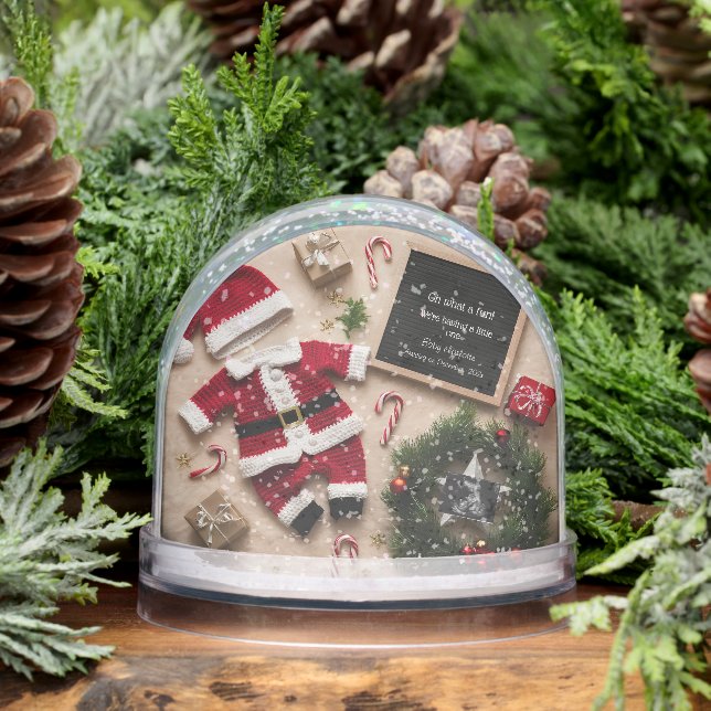 Unique Christmas pregnancy announcement  Snow Globe (Winter)