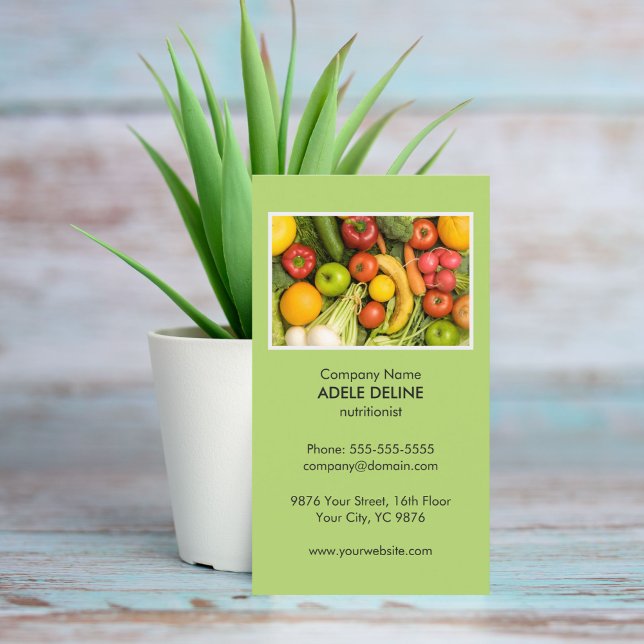 Unique Green Nutritionist Diet Health Business Card (Creator Uploaded)