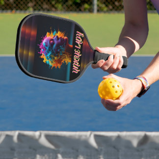 UNIQUE LADY PICKLEBALL PADDLE