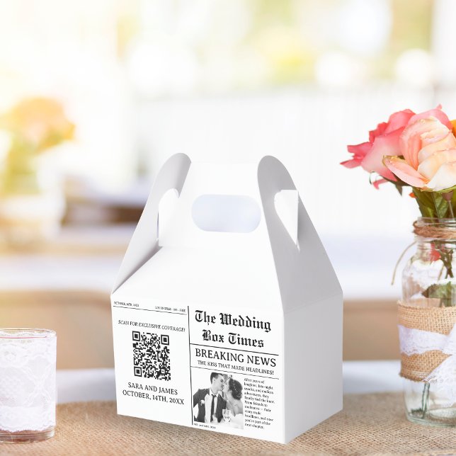 Unique Newspaper  Photo Wedding Favor Box (Creator Uploaded)