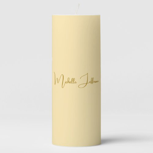 Unique Stylish Modern Plain Calligraphy Gold Color Pillar Candle