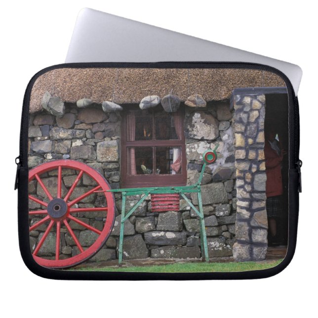 United Kingdom, Scotland, Isle of Skye, stone Laptop Sleeve (Front)
