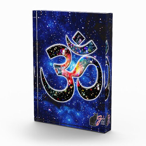 Universal OM Dhyana Photo Block