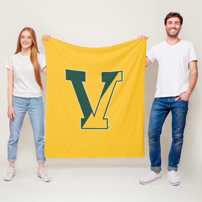 University of Vermont | V Fleece Blanket (In Situ)