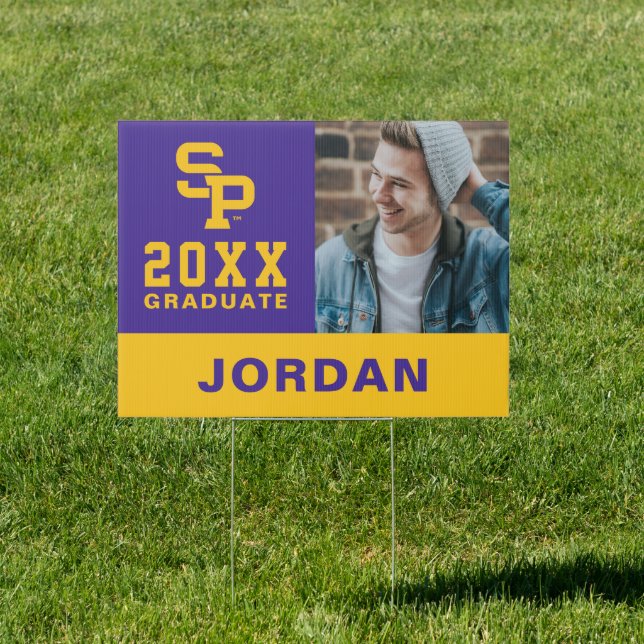 University of Wisconsin Stevens Point  Graduation Sign (Insitu)