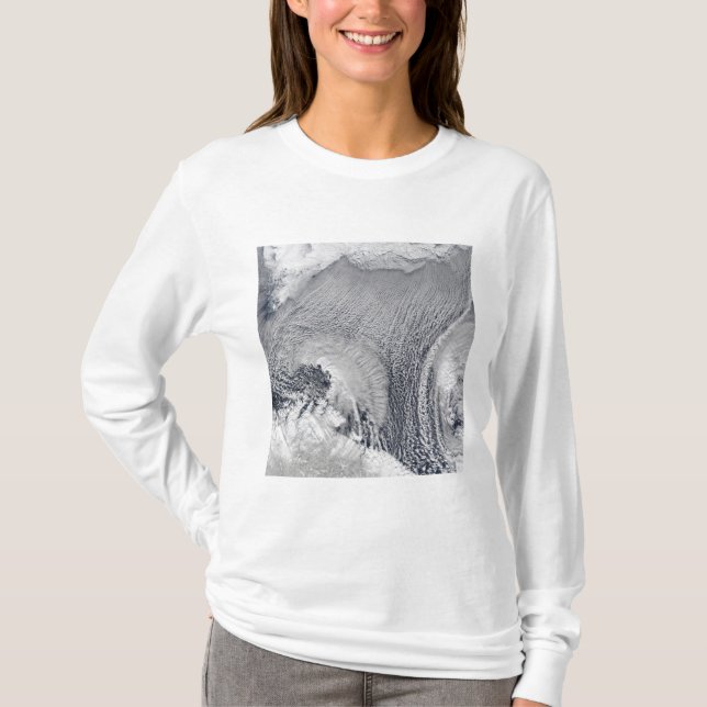 Unusual cloud formations over the Barents Sea T-Shirt (Front)