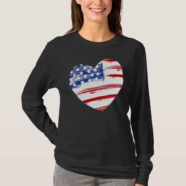 US American Flag Heart For Independence Day On 4th T-Shirt (Front)