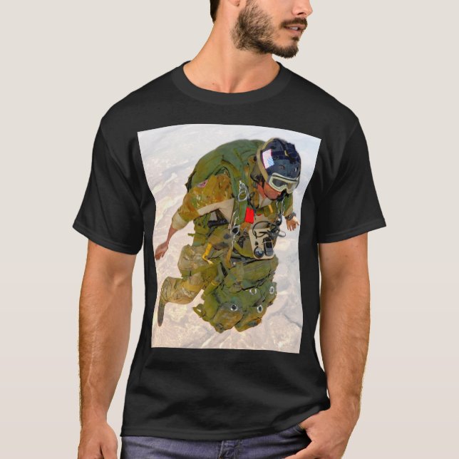 US COMBAT SQUAD - US Paratrooper T-Shirt (Front)
