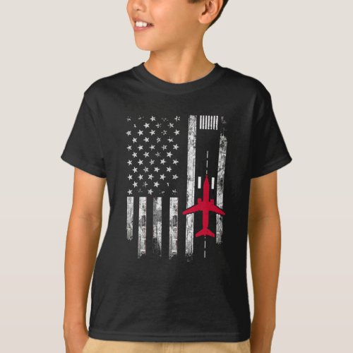 US Flag Airport Runway Airplane Pilot Gift T_Shirt