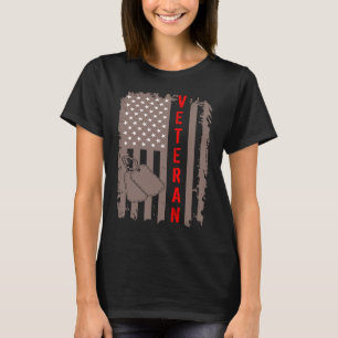 US FLAG AMERICAN VETERAN Gift Veterans Day Soldier T-Shirt