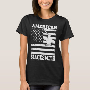 US Flag Blacksmithing Anvil & Hammer American Blac T-Shirt