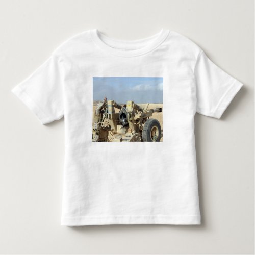 US Marines prepare to fire a howitzer 2 Toddler T_shirt