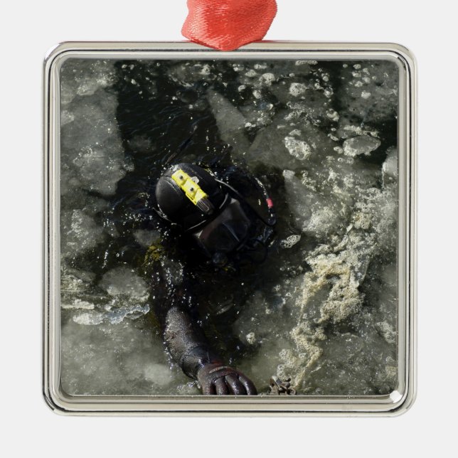 US Navy Diver Metal Ornament (Front)