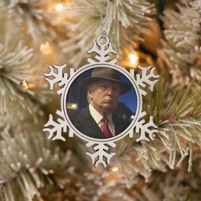 US President Donald Trump Godfather Tree Snowflake Pewter Christmas Ornament (Tree)