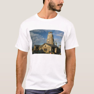 USA, ALASKA, KENAI PENINSULA, HOMER: Homer Spit T-Shirt