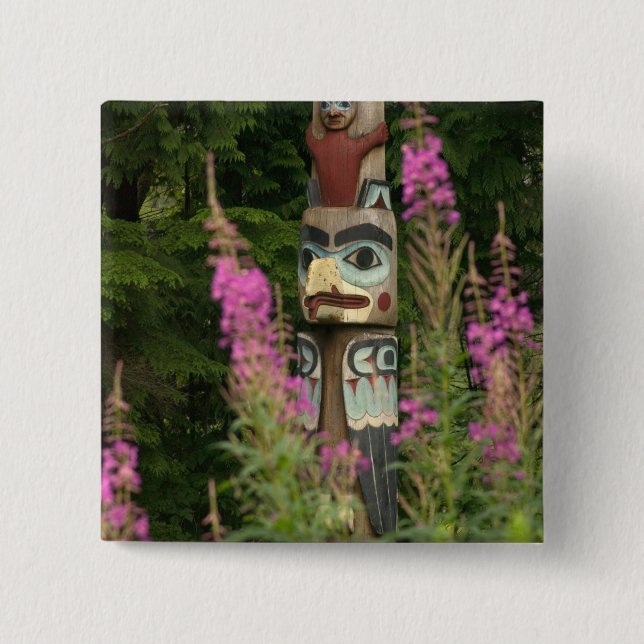 USA, Alaska, Ketchikan, Totem Bight State Button (Front)
