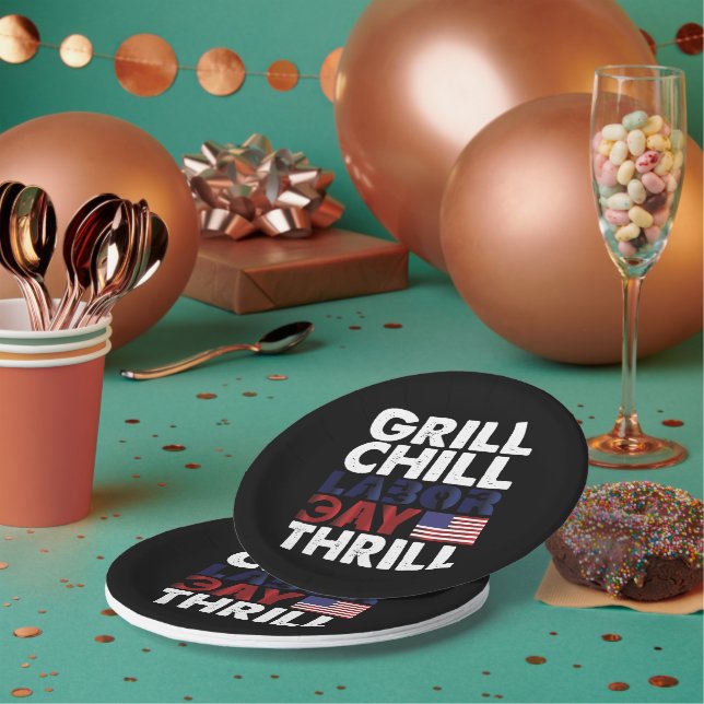 Usa America Grill Chill Labor Day Thrill BBQ Party Paper Plates (Multi)