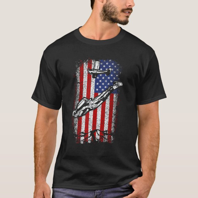 Usa American Flag Skydiving 4th Of July T-Shirt (Front)