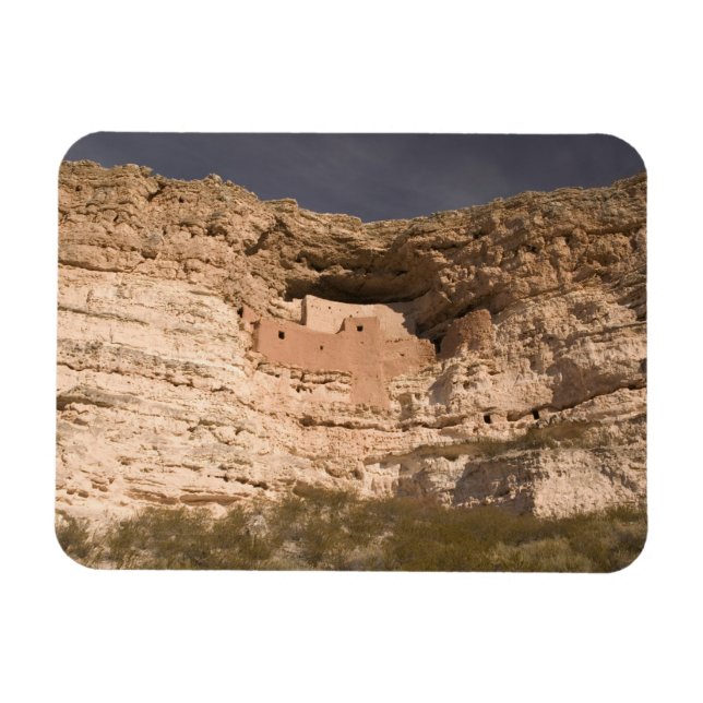 USA, Arizona, Camp Verde: Montezuma Castle Magnet (Horizontal)