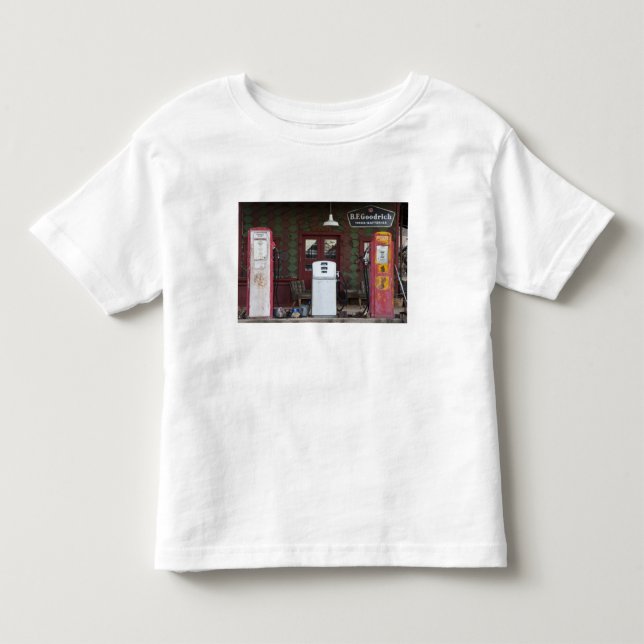 USA, Arizona. Chloride Ghost Town, old gas Toddler T-shirt (Front)