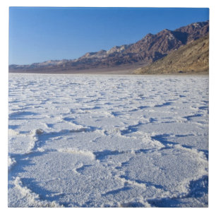 USA, CA, Death Valley NP, Salt Formations at Tile