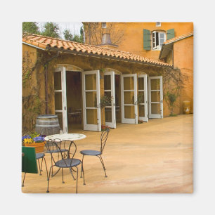 USA, California, Sonoma Valley, Patio at Viansa Magnet