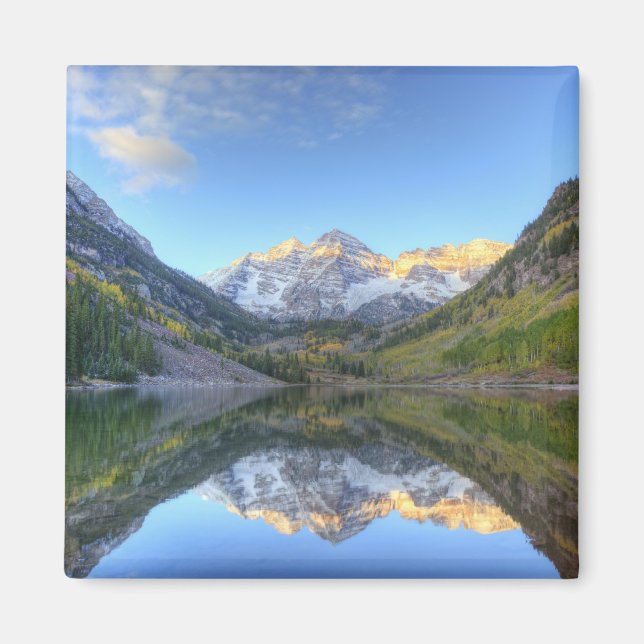 USA, Colorado, Maroon Bells-Snowmass Magnet (Front)