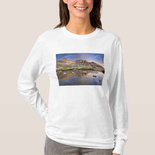 USA Colorado Rocky Mountain NP  Storm clouds T_Shirt