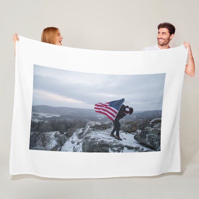USA FLAG FLEECE BLANKET (In Situ)