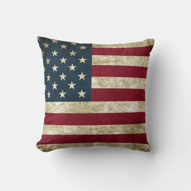 USA Flag Grunge Throw Pillow (Front)