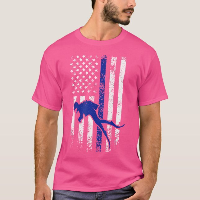 Usa Flag Scuba Diver Scuba Diving T-Shirt (Front)