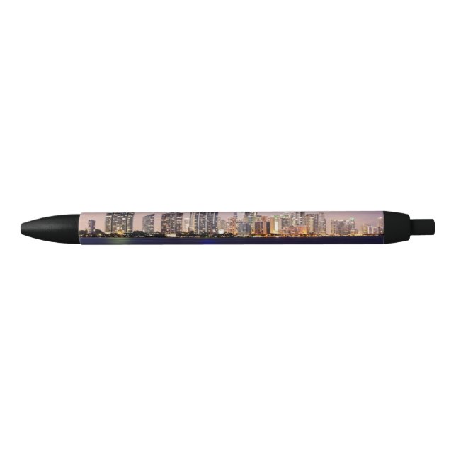USA, Florida, Miami skyline at dusk 2 Pen (Front)