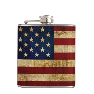 USA / Grunged Flag Flask