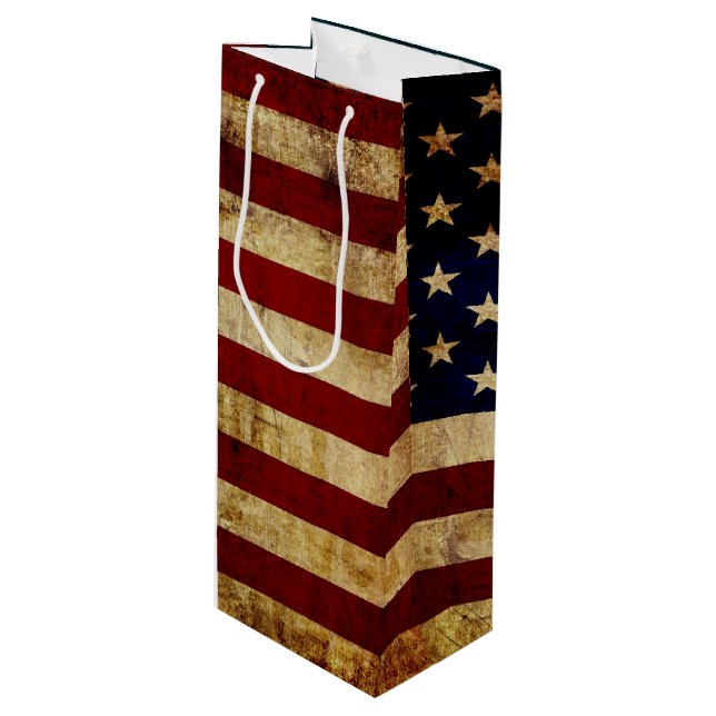 USA / Grunged flag Wine Gift Bag (Front Angled)