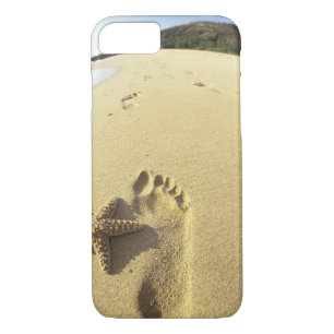 USA, Hawaii, Maui, Makena Beach, Footprint and iPhone 8/7 Case