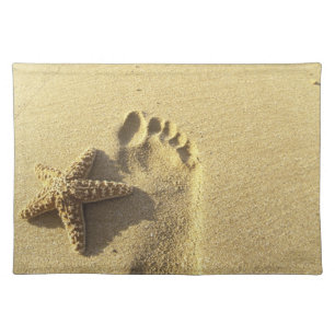 USA, Hawaii, Maui, Makena Beach, Footprint and Placemat