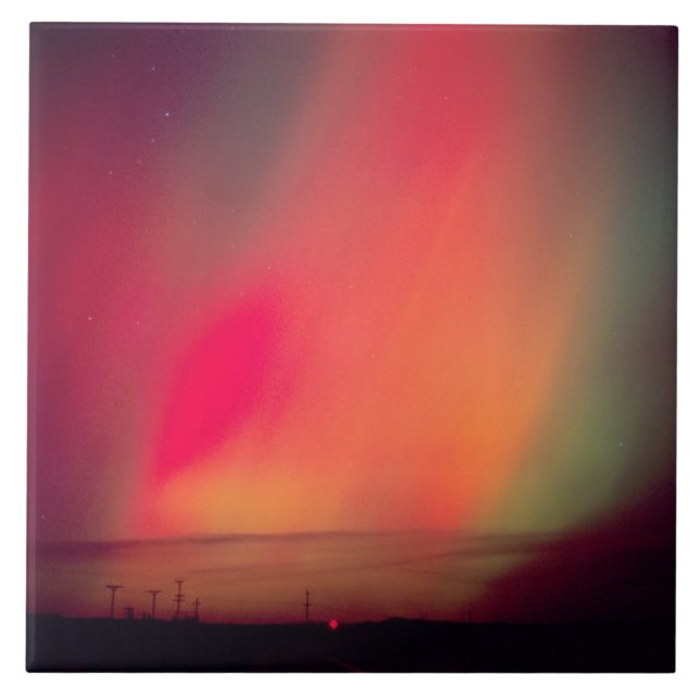 USA, Idaho. Aurora borealis, northern lights at Tile (Front)