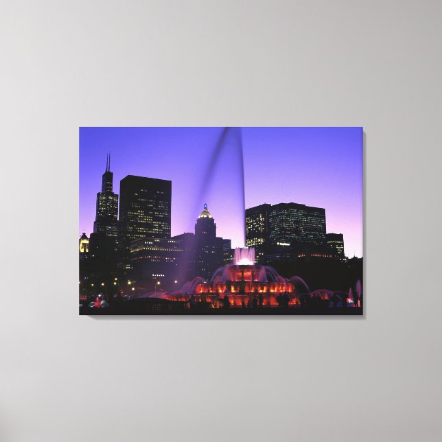 USA, IL, Chicago. Buckingham Fountain in Grant Canvas Print (Front)