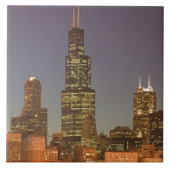 USA, Illinois, Chicago: City Skyline / Evening Tile (Front)