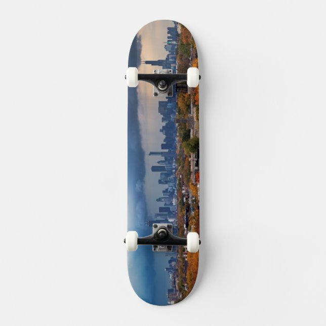 USA, Illinois, Chicago, cityscape Skateboard Deck (Front)