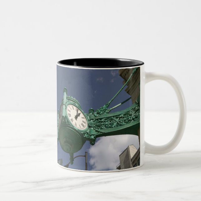 USA, Illinois, Chicago: The Loop: North State Two-Tone Coffee Mug (Right)
