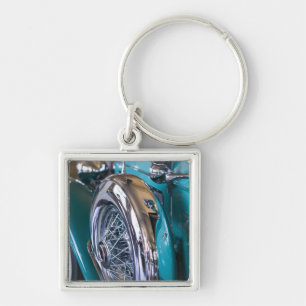 USA, Indiana, Auburn: Auburn, Cord, Duesenberg 11 Keychain
