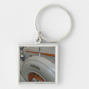 USA, Indiana, Auburn: Auburn, Cord, Duesenberg 13 Keychain