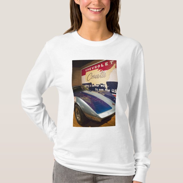 USA, Kentucky, Bowling Green: National Corvette 2 T-Shirt (Front)