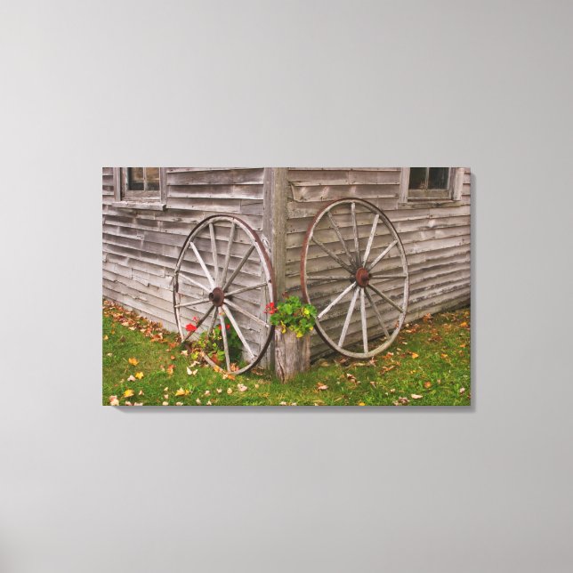 USA, Main. Wagon Wheels Canvas Print (Front)