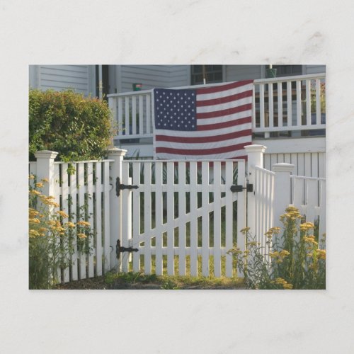 USA Massachusettes Gloucester Patriotic Fence Postcard