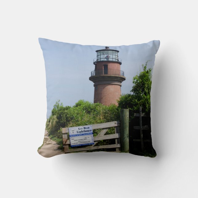 USA, Massachusetts, Martha's Vineyard, Aquinnah. Throw Pillow (Front)