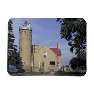 USA, Michigan Old Mackinac Point Lighthouse Magnet