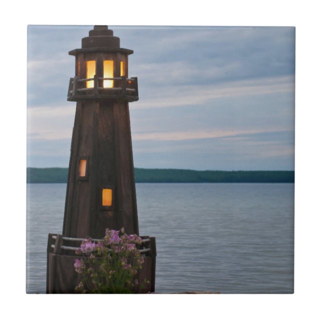 USA, Michigan. Yard Decoration Lighthouse Ceramic Tile (Front)