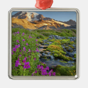 USA, Mt. Rainier National Park, Washington. Metal Ornament